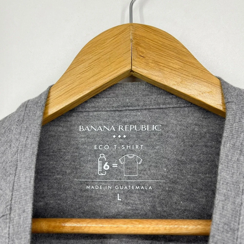 Banana Republic‎ Mens Eco T-Shirt Large Gray Brooklyn Bridge NYC Graphic Logo